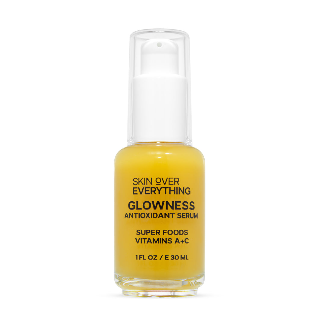 Skin Over Everything Glowness Antioxidant Serum is an antioxidant face serum for anti-aging and brightening. The face serum reduces sun damage, dark spots, and wrinkles.