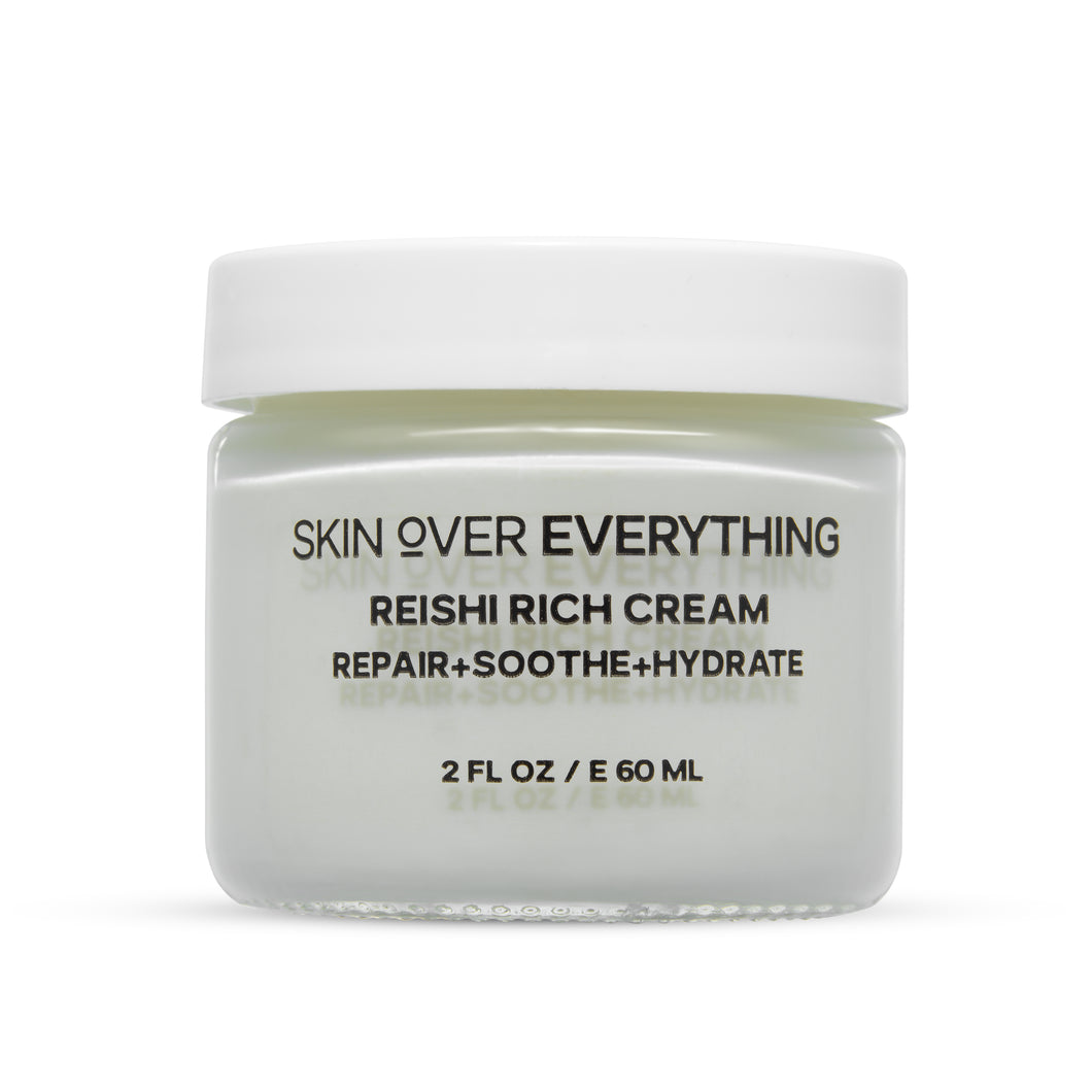Skin Over Everything Reishi Rich Cream is a hydrating face moisturizer for dry skin. This rich texture face cream helps to hydrate and plump the skin. 